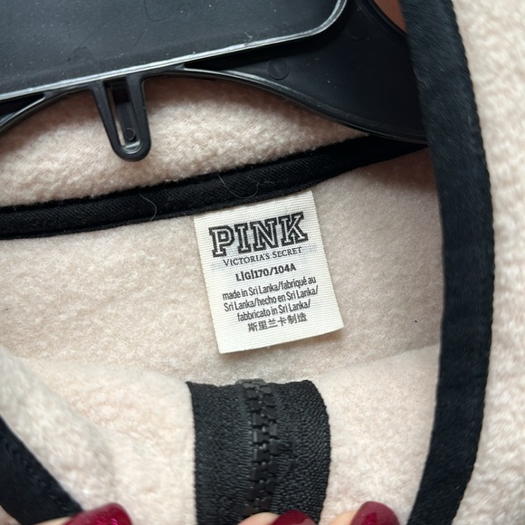 VS Pink fleece quarter zip - Picture 4 of 4